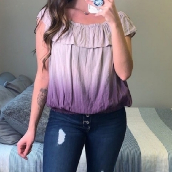 *HP* Easel NWT Off Shoulder Dip Dye Top S - Picture 1 of 7